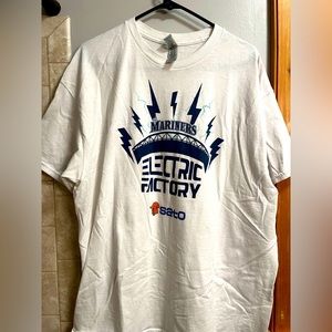 XL unisex baseball t-shirt, Seattle Mariners, Baseball, white & blue t-shirt